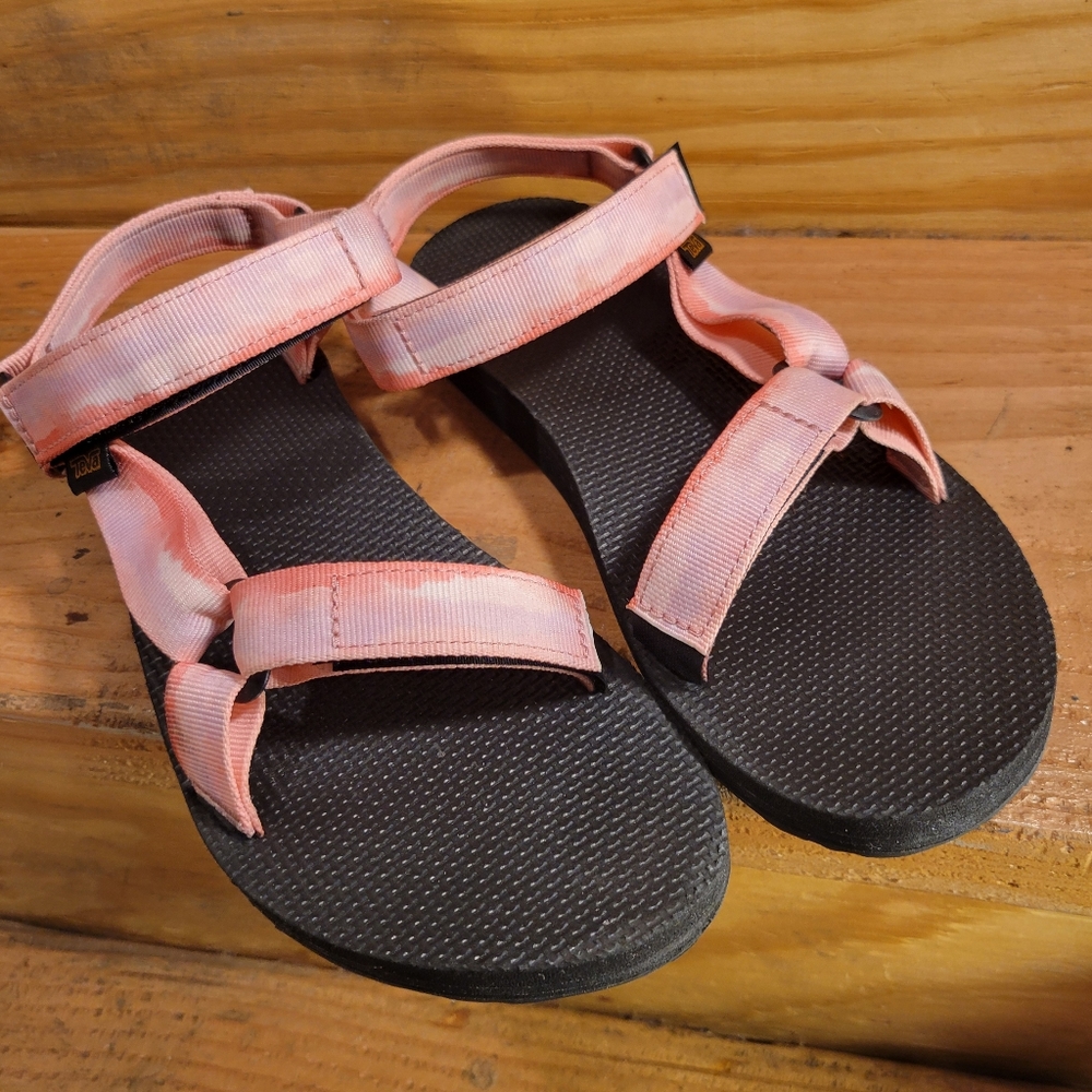 TEVA Original Universal Women's  Size 9 Pink Tie-dye Sandals